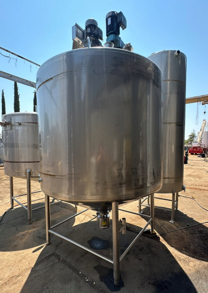 Mix tank 1000 gallon stainless steel dual agitated